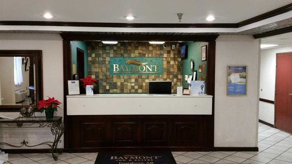 Baymont By Wyndham Jonesboro Hotel Exterior photo